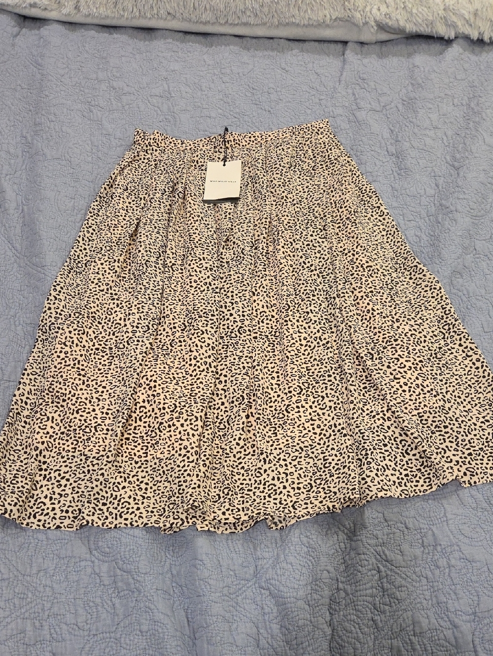 Who What Wear Lite Pink Leopard Print Pleated Midi Skirt Size 10, New With Tags!